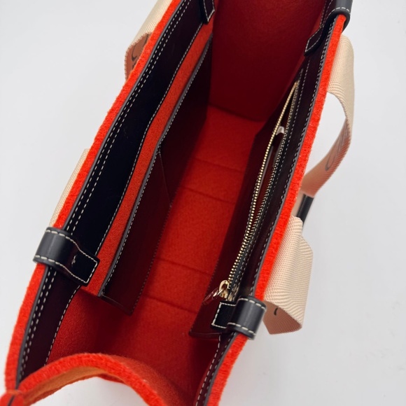 CHLOE Woody Tote - Picture 11 of 13